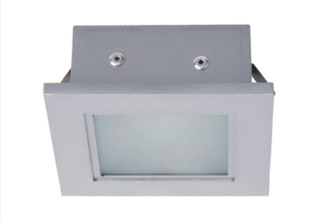 NNLB09A 類型：墻角燈